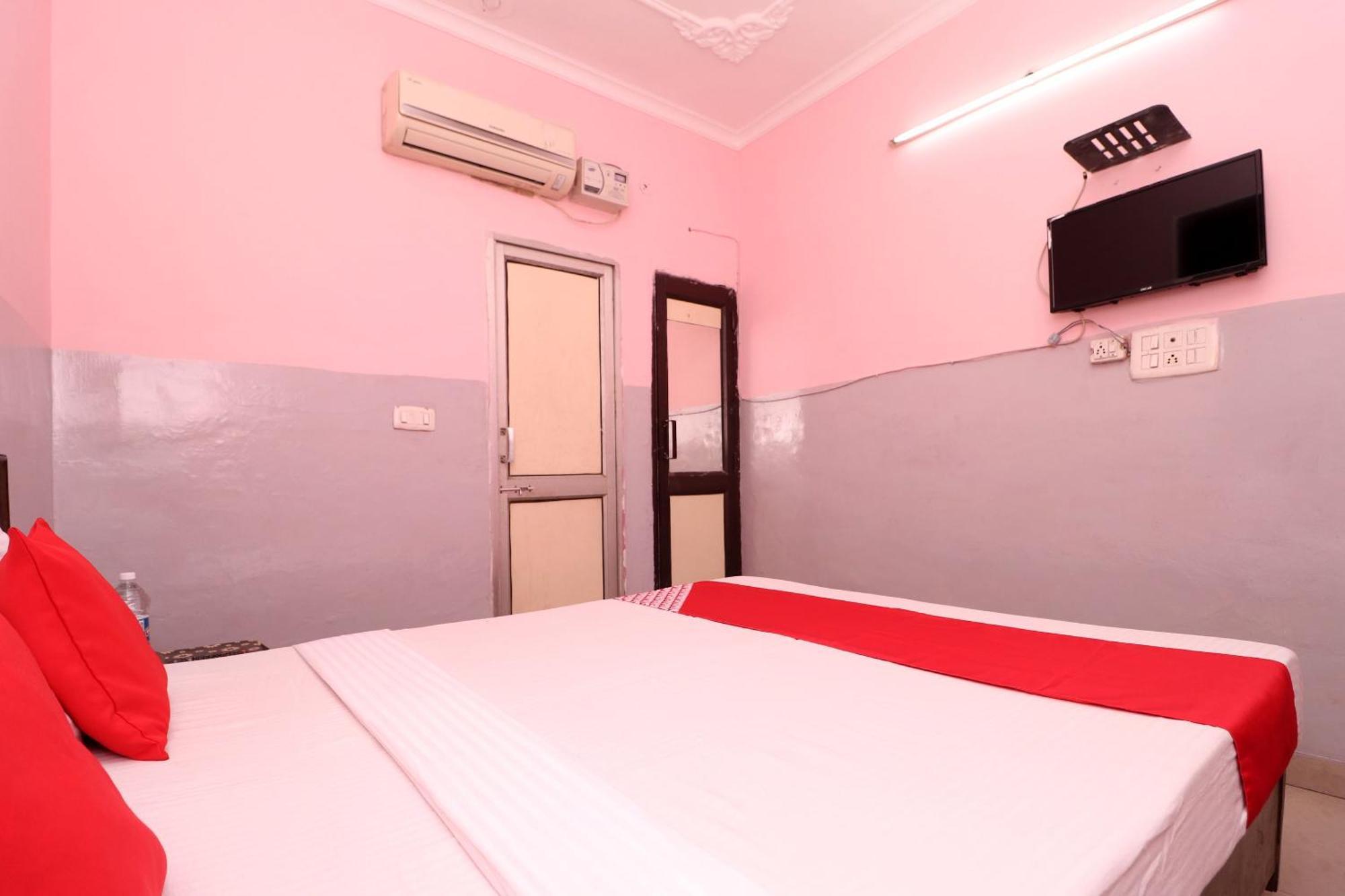 Hotel O Ashoka Residency Chandīgarh Esterno foto