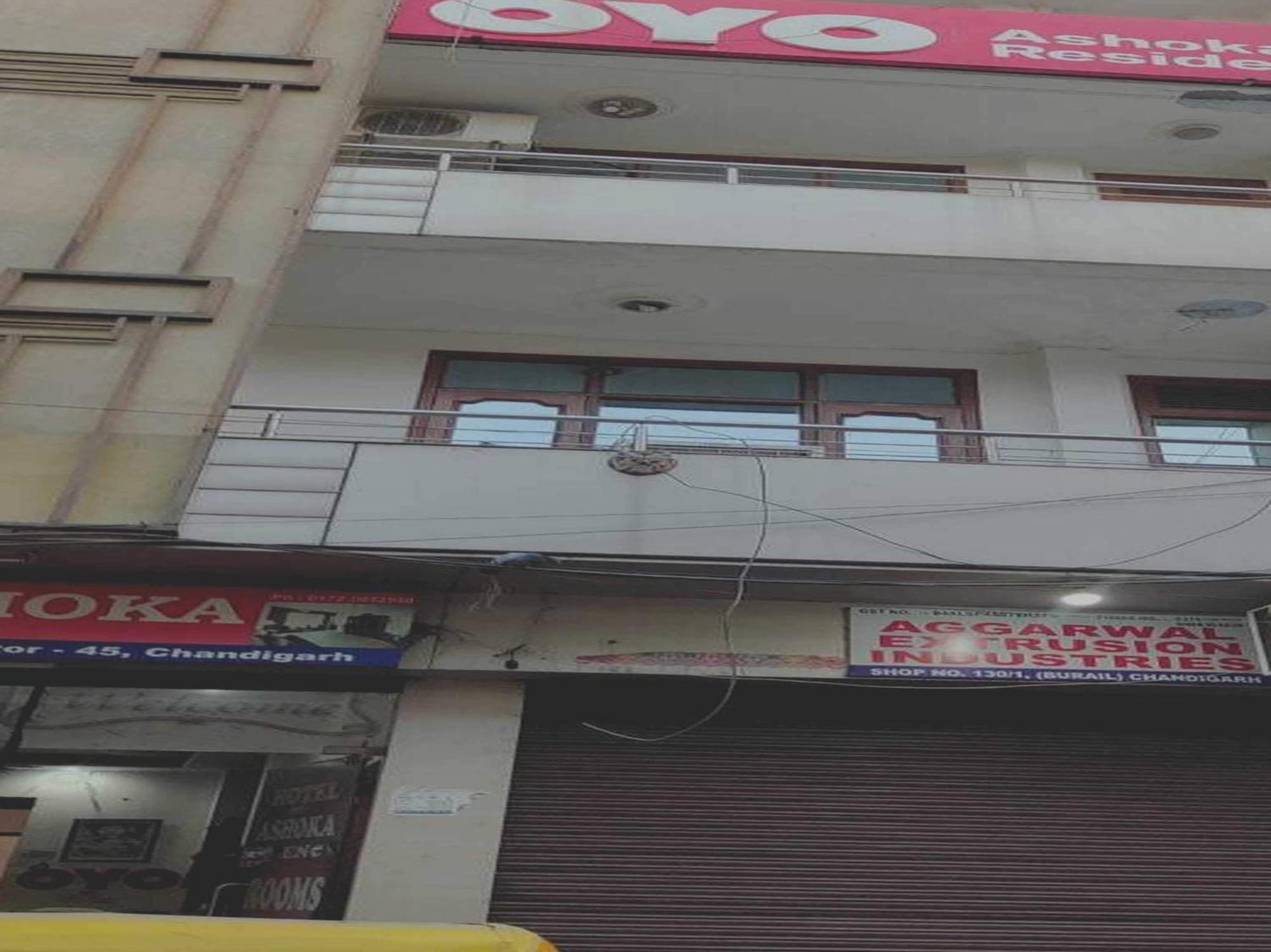 Hotel O Ashoka Residency Chandīgarh Esterno foto