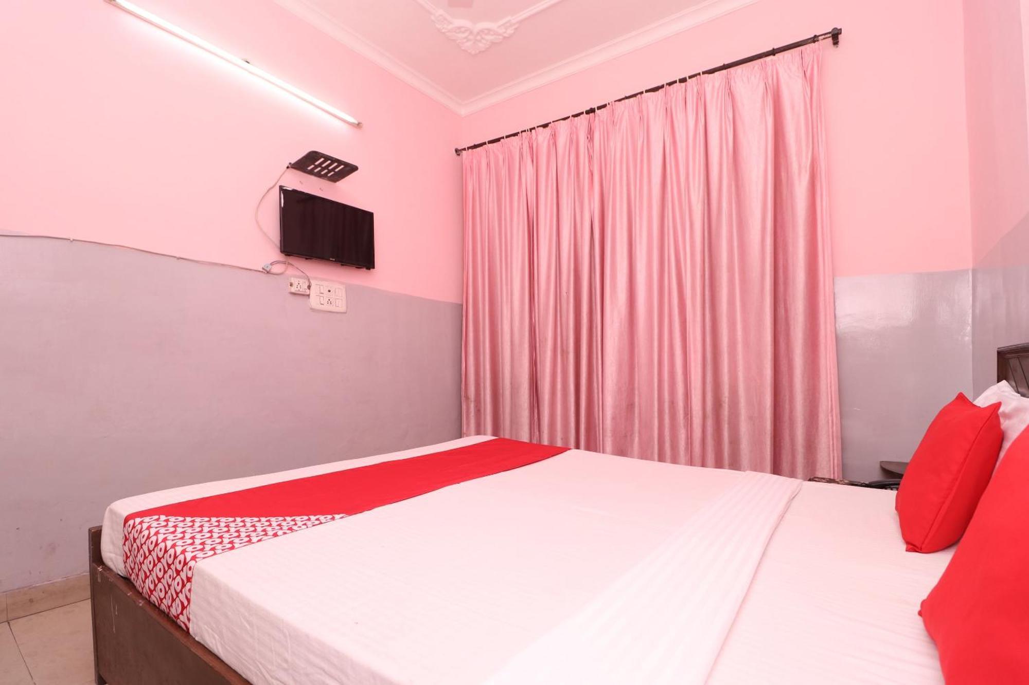 Hotel O Ashoka Residency Chandīgarh Esterno foto