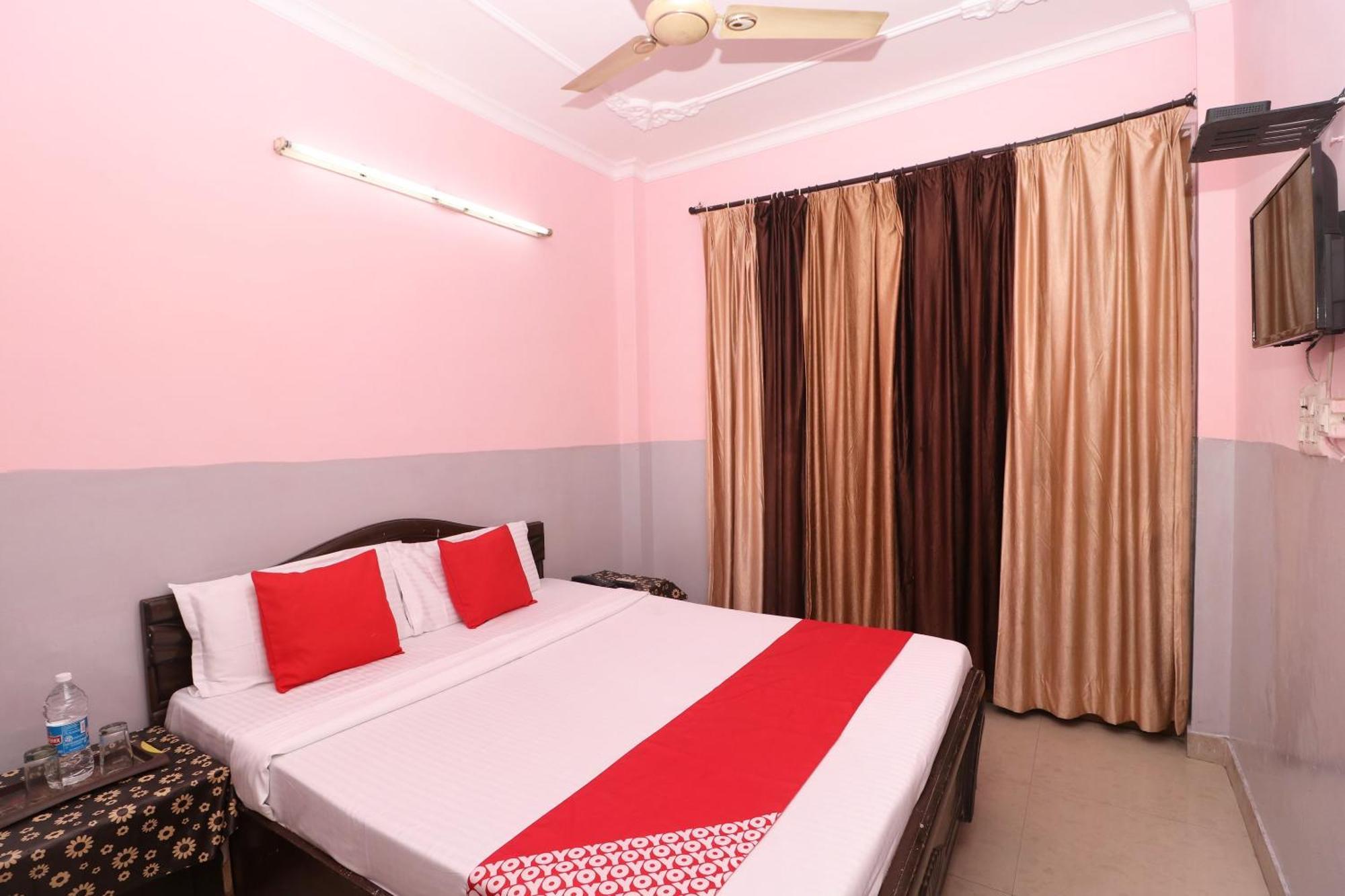 Hotel O Ashoka Residency Chandīgarh Esterno foto