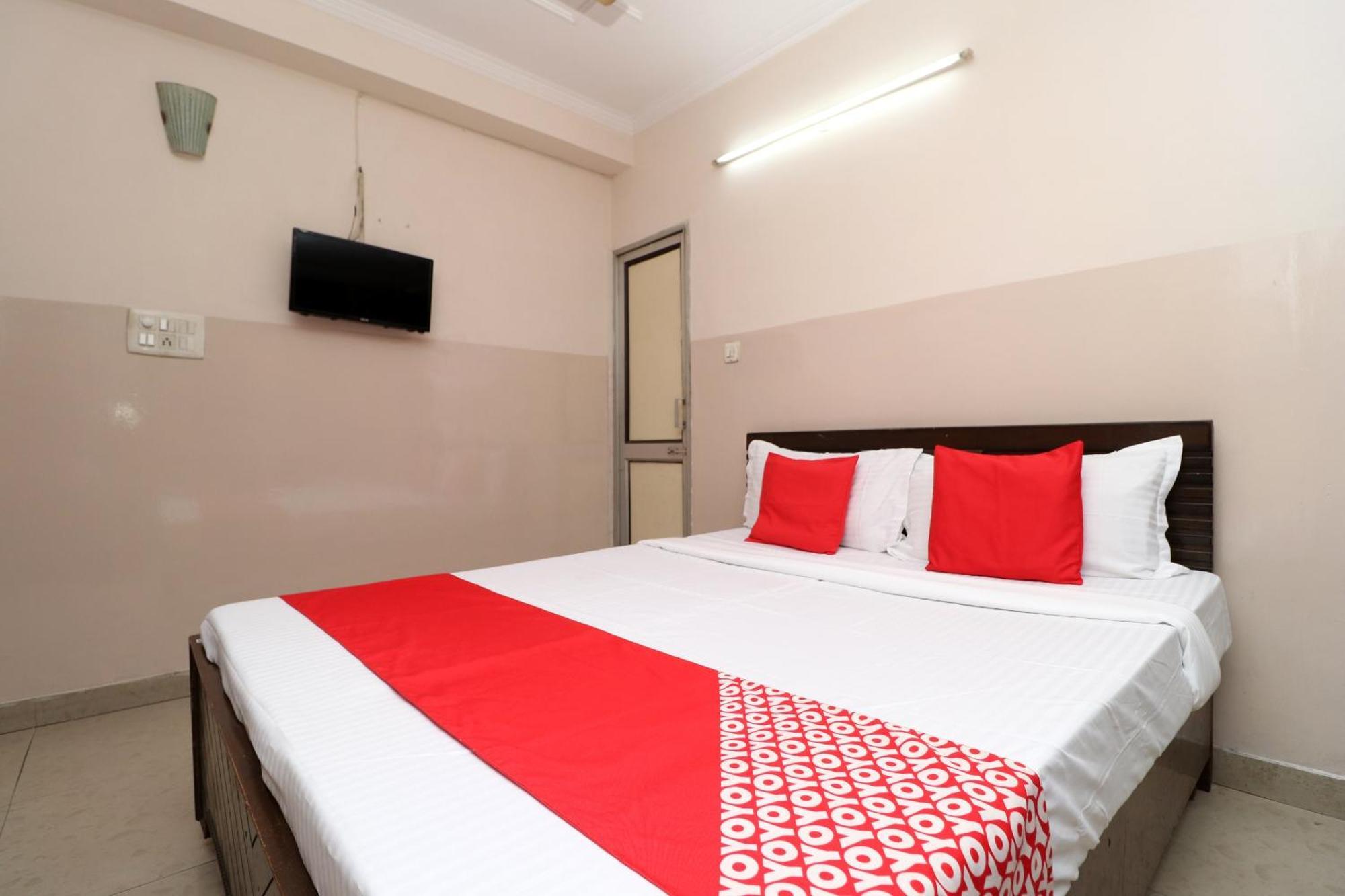 Hotel O Ashoka Residency Chandīgarh Esterno foto