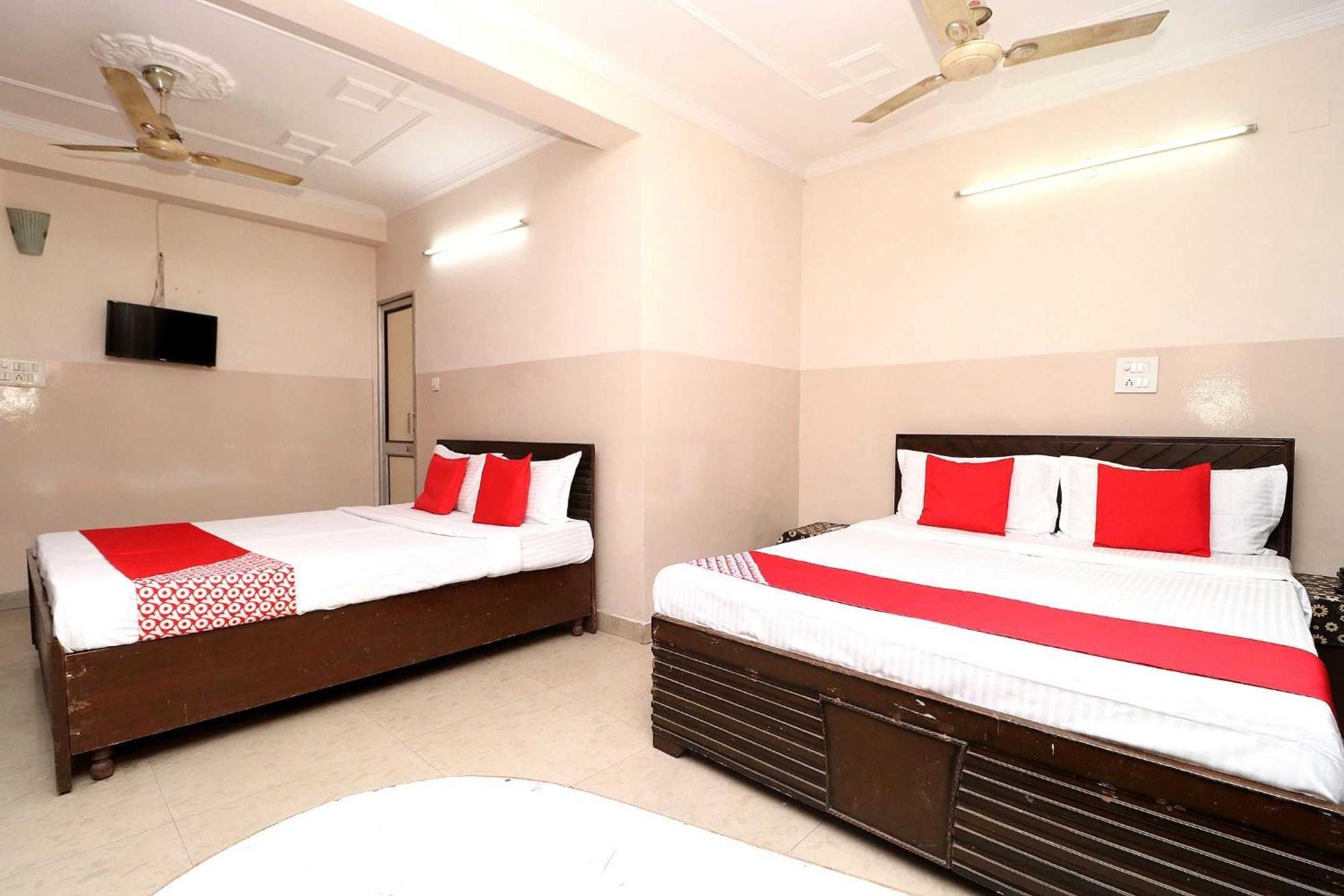 Hotel O Ashoka Residency Chandīgarh Esterno foto