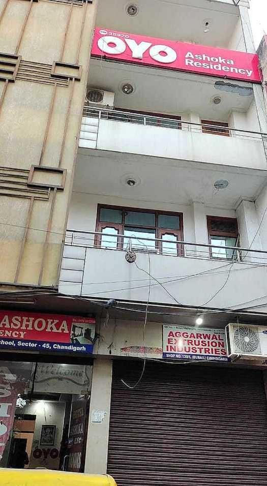Hotel O Ashoka Residency Chandīgarh Esterno foto